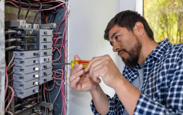 Best Emergency Electrical Repair  in Hibbing, MN